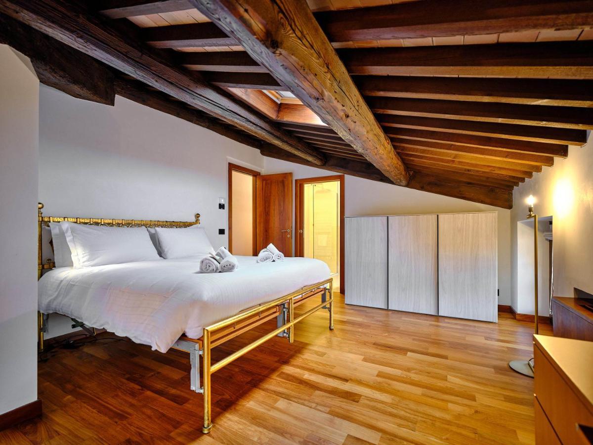 Apartmentsarena - Residenza Degli Scaligeri - Piazza Erbe فيرونا المظهر الخارجي الصورة