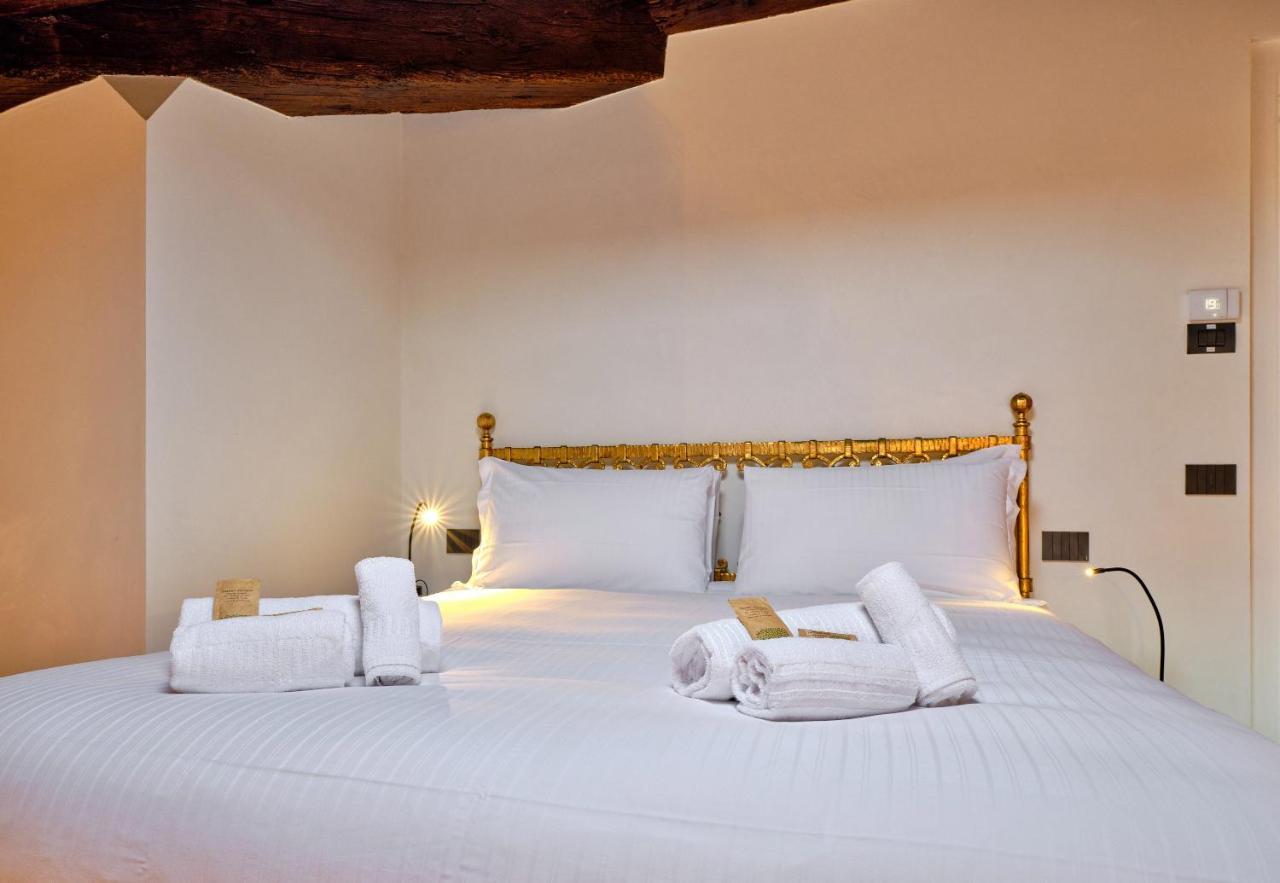 Apartmentsarena - Residenza Degli Scaligeri - Piazza Erbe فيرونا المظهر الخارجي الصورة