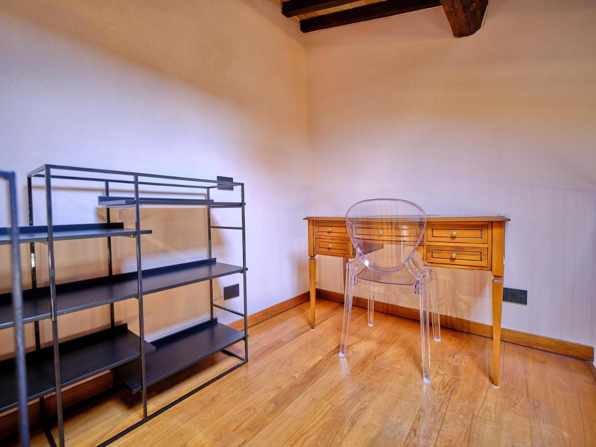 Apartmentsarena - Residenza Degli Scaligeri - Piazza Erbe فيرونا المظهر الخارجي الصورة
